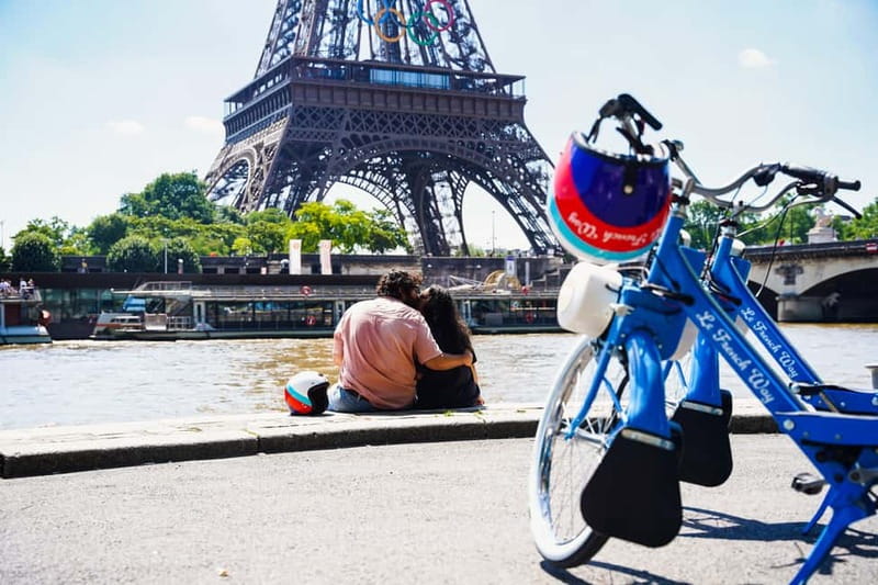 Solex Guided Tour of Intellectual Paris - Starting near Père Lachaise Cemetery