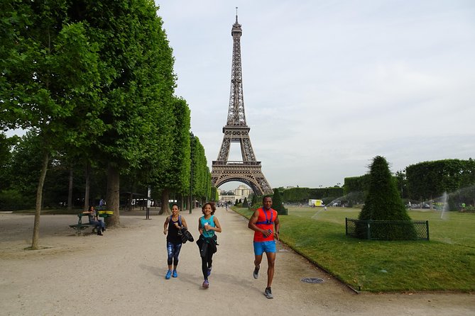 Sports, fun and educational discovery of Paris - Palais-Royal, Petit Palais, and the flexible route