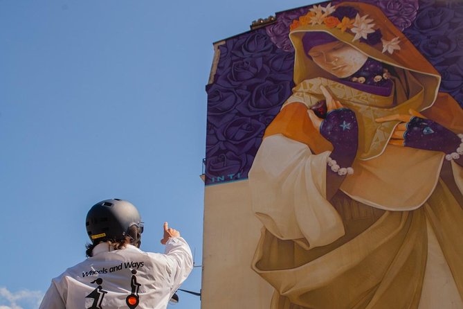 Street Art tour in Paris - Discover Paris murals ! - Parc de Bercy in a quick two-minute stop