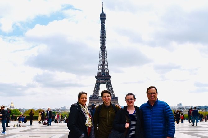 The Great Paris Layover: Private Tour with optional car upgrade - Why this layover tour works