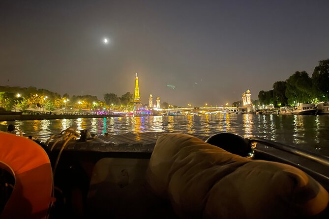 Top Private Cruises in Paris with French Champagne and surprises - Paris Beach and the river itself