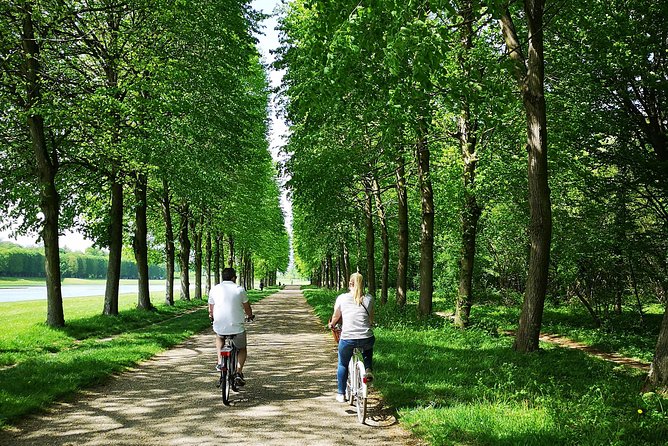 Versailles Bike Tour with Market, Gardens & Guided Palace Tour - From Paris to Versailles by train