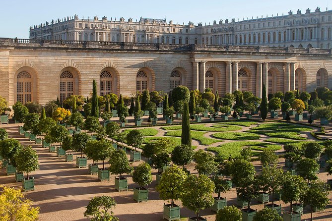Versailles: Full Day Tour & Shuttle from Paris - Audio guide languages and the level of support