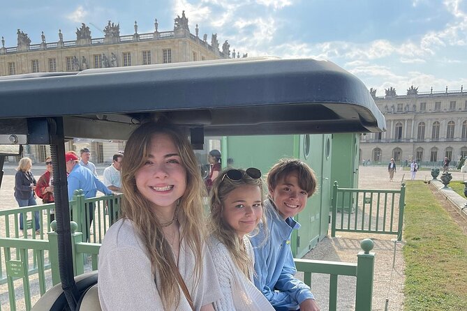 Versailles Golfcart & Bike Guided Tour: Gardens Hamlet Fountains - Cycling inside the Royal Domain
