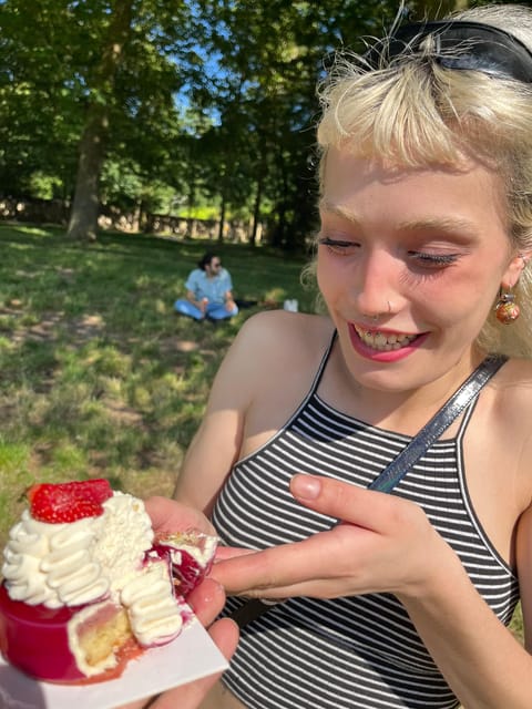 Versailles: Local & small-group Farmers' Market Food Tour - Walking Saint-Louis, the Royal Stables, and the cathedral