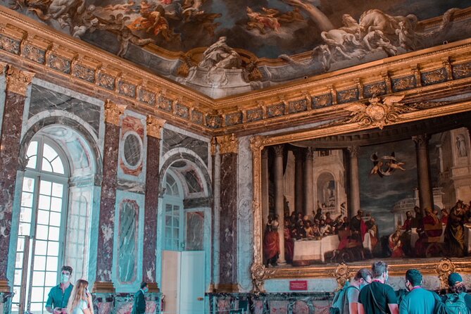 Versailles Palace & Gardens Guided Tour - What kind of visitor should book it?