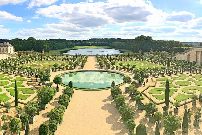 Versailles Palace & Marie-Antoinette's Estate Guided Tour - Who should book this Versailles day?