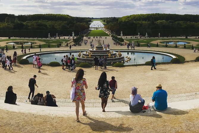 Versailles Palace & Marie-Antoinette's Estate Guided Tour - Should you book it?