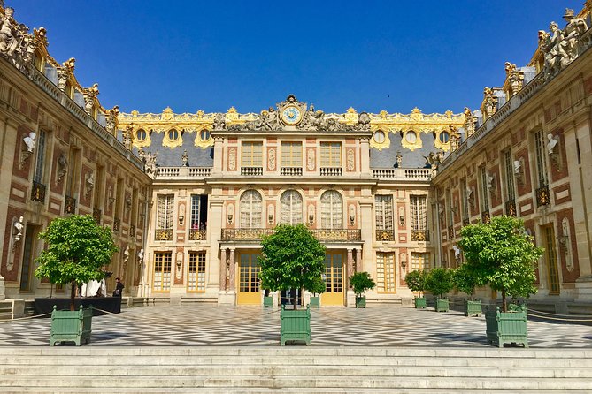 Versailles Palace Private Tailored Guided Tour With Hotel Pickup - Entering the Palace of Versailles with a personal guide