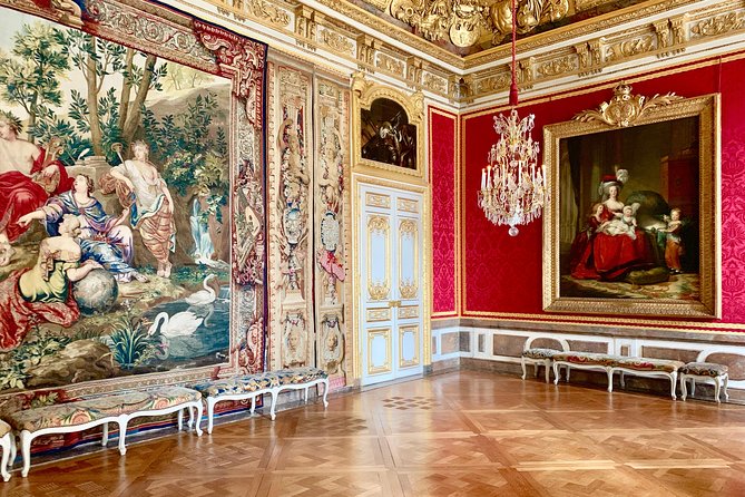 Versailles Palace Private Tailored Guided Tour With Hotel Pickup - What is included and what is not