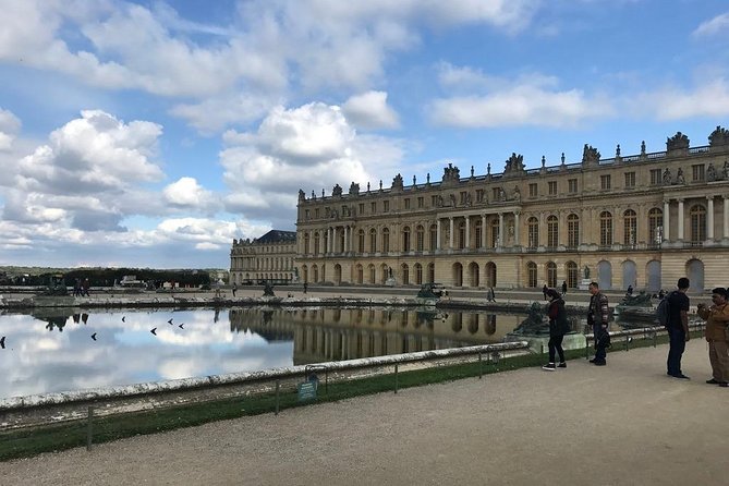 Versailles Royal Palace & Gardens Private Tour by Golf Cart - The gardens: fountains, scale, and royal planning