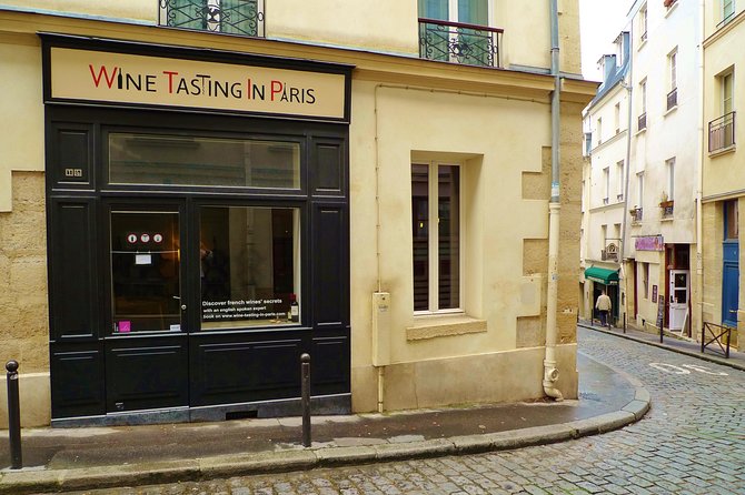 Wine Tasting In Paris - Six French wines, from Champagne to Bordeaux